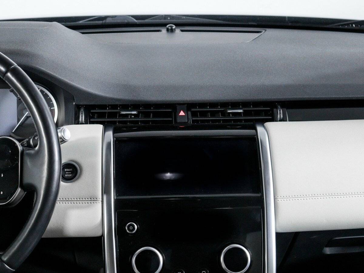 Land Rover Discovery Sport 2019 года с пробегом. Фото: #12