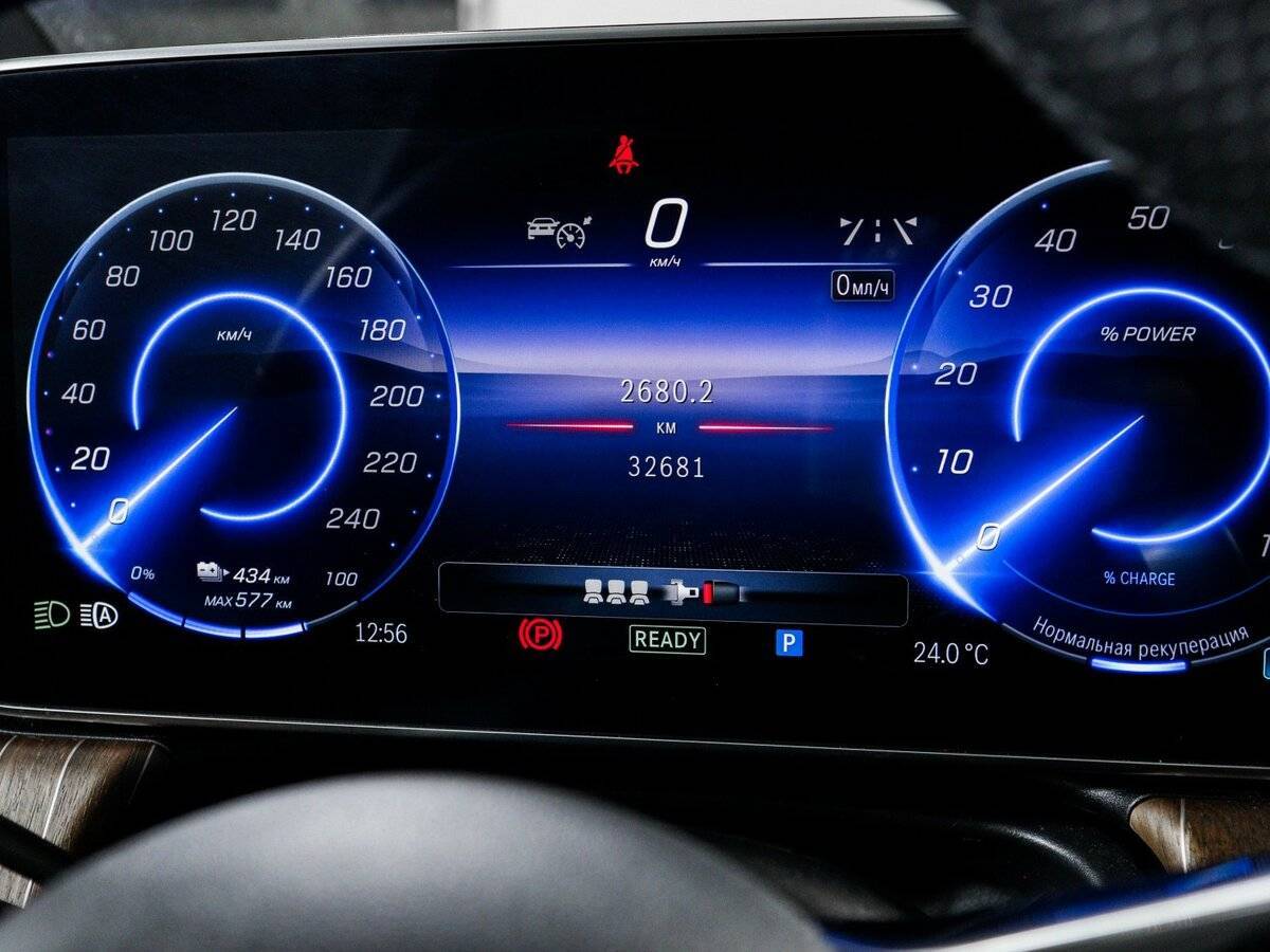 Mercedes-Benz EQE 2022 года с пробегом. Фото: #10