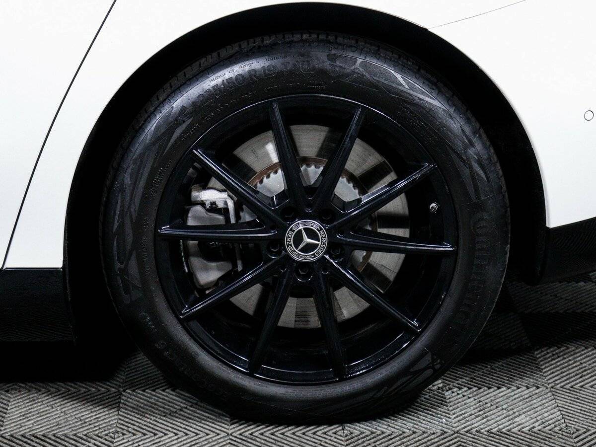 Mercedes-Benz EQE 2022 года с пробегом. Фото: #14