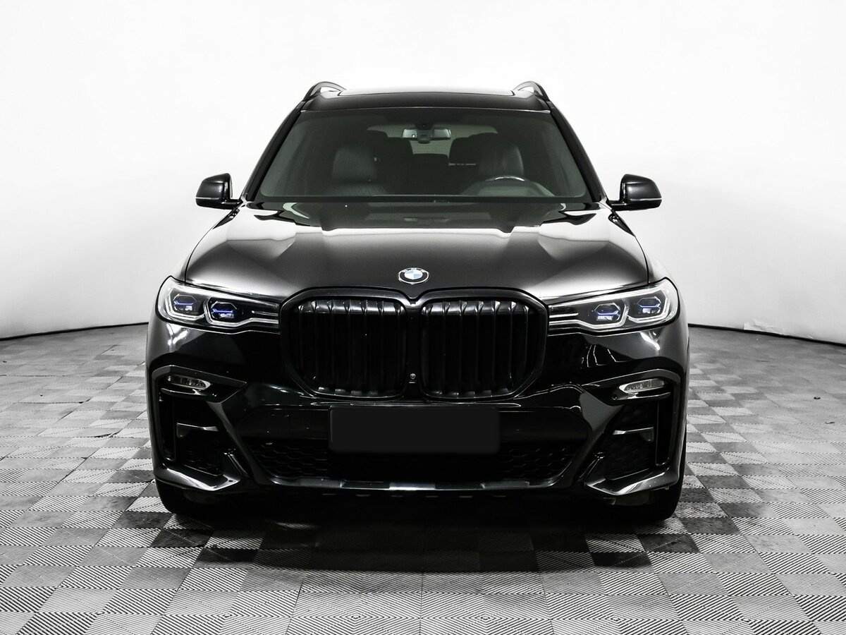 BMW X7 2020 года с пробегом. Фото: #1