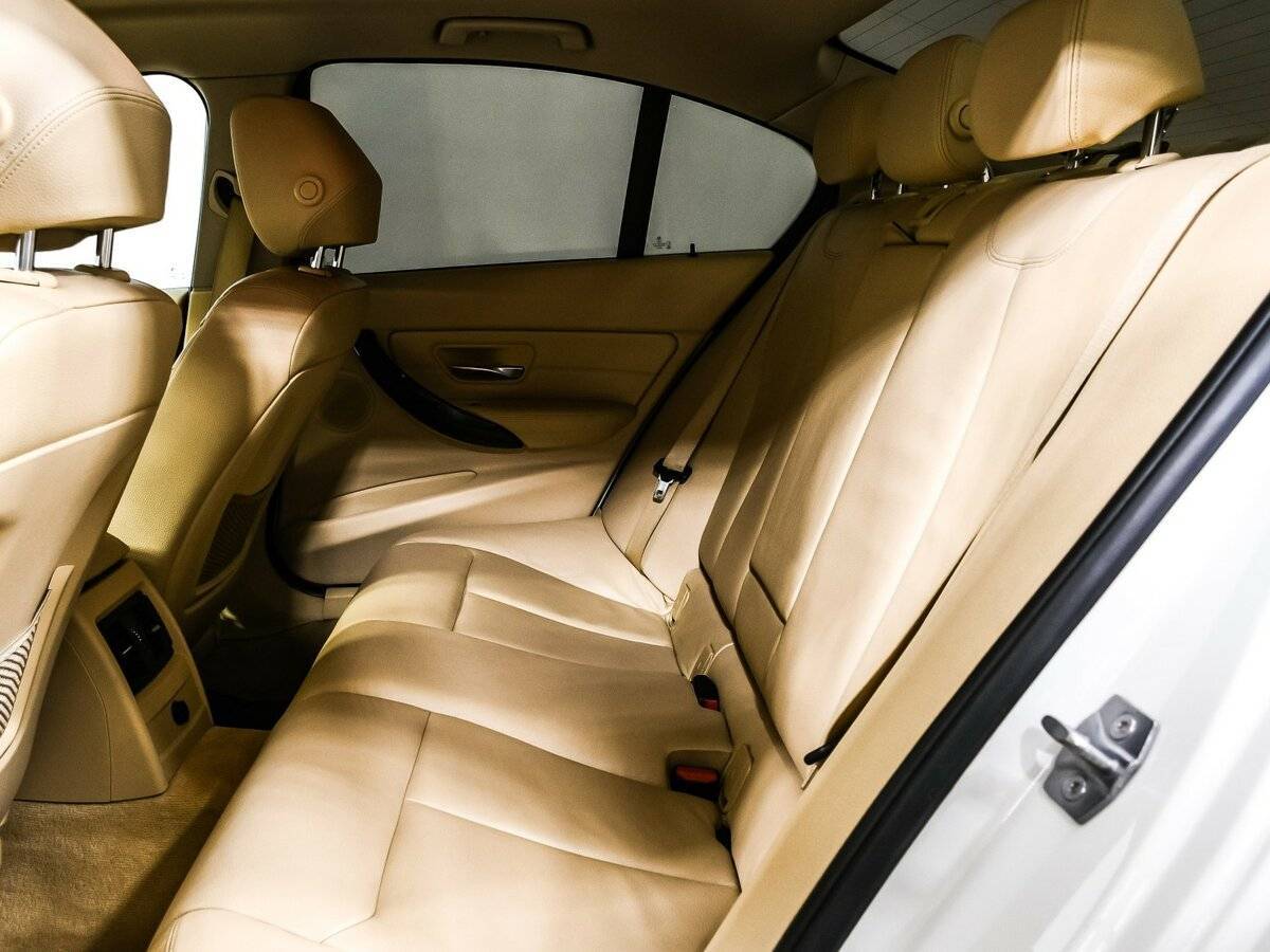 BMW 3 серии 2013 года с пробегом. Фото: #11