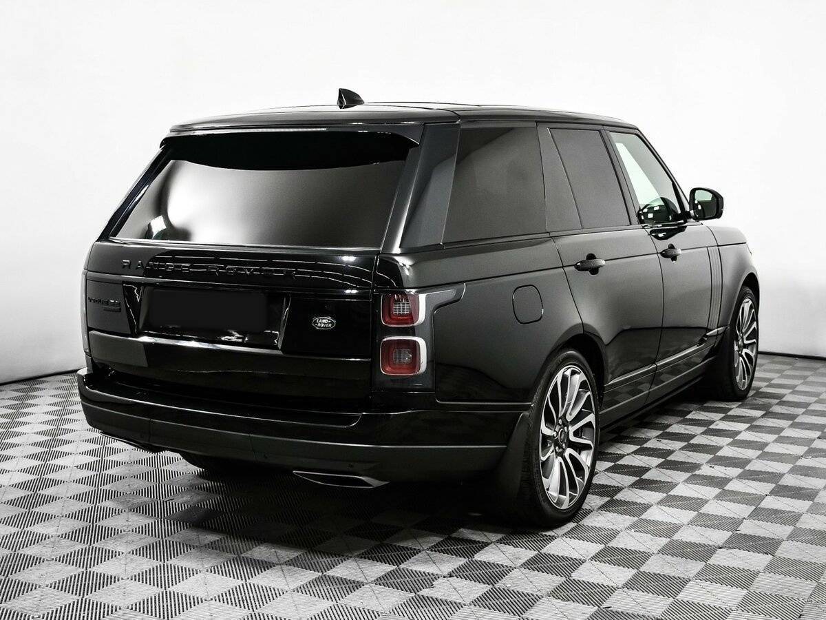 Land Rover Range Rover 2018 года с пробегом. Фото: #3