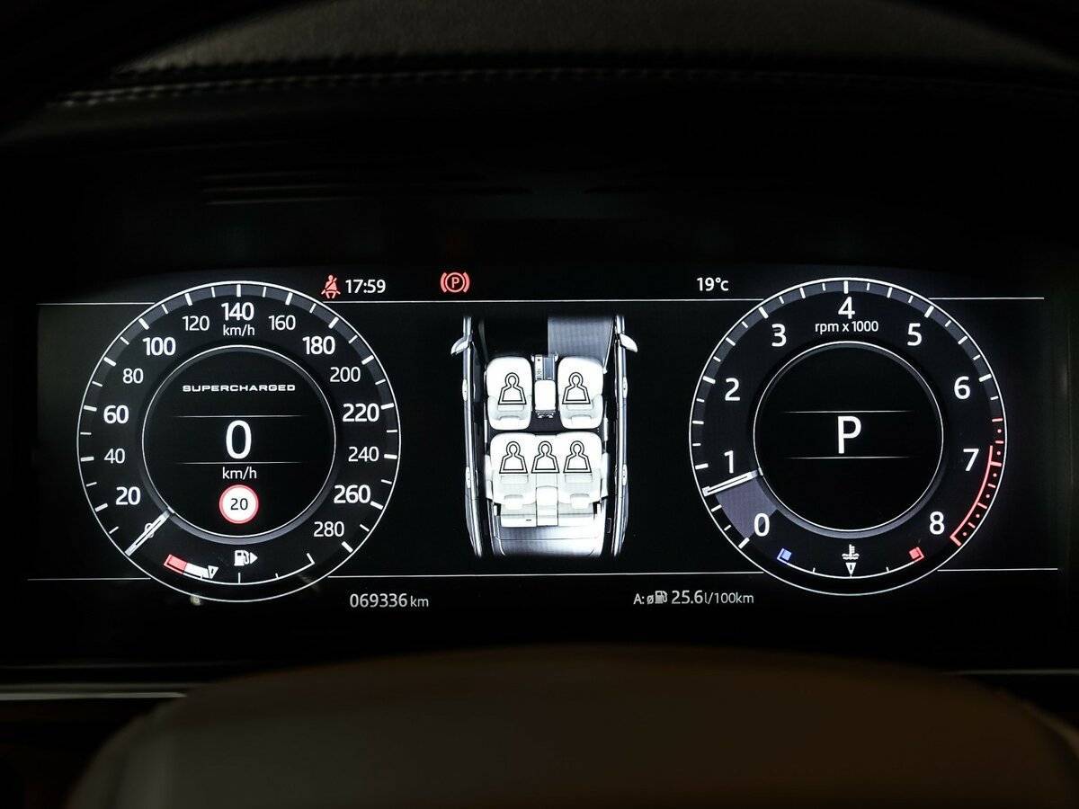 Land Rover Range Rover 2018 года с пробегом. Фото: #7