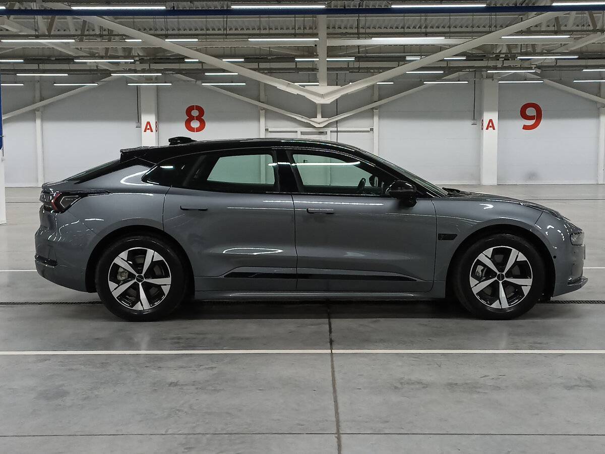 Zeekr 001 2023 года с пробегом. Фото: #3