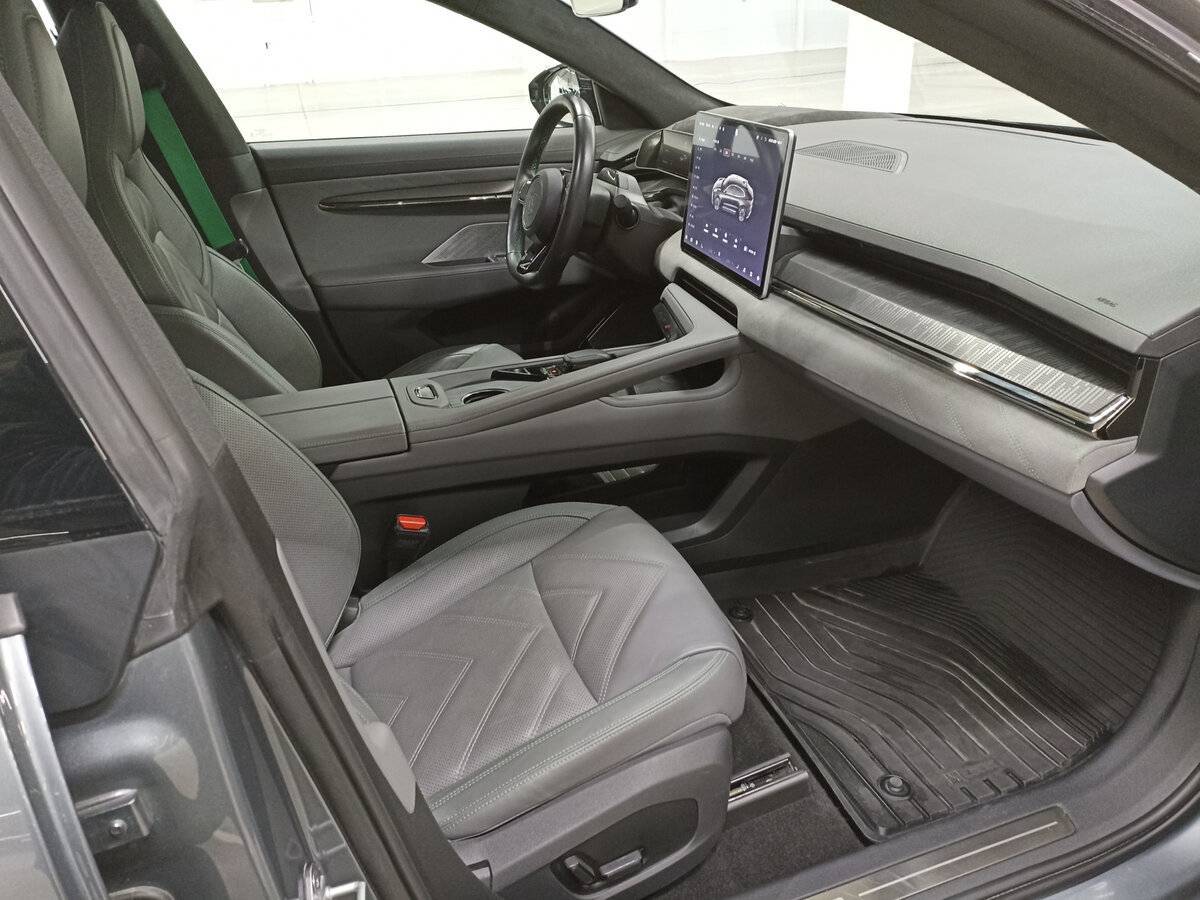 Zeekr 001 2023 года с пробегом. Фото: #10