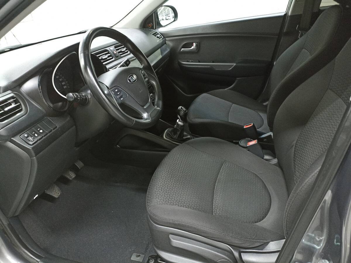 Б/У Киа Рио 2016 года. Фото: #14