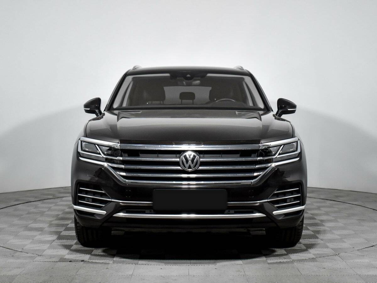 Volkswagen Touareg 2019 года с пробегом. Фото: #1