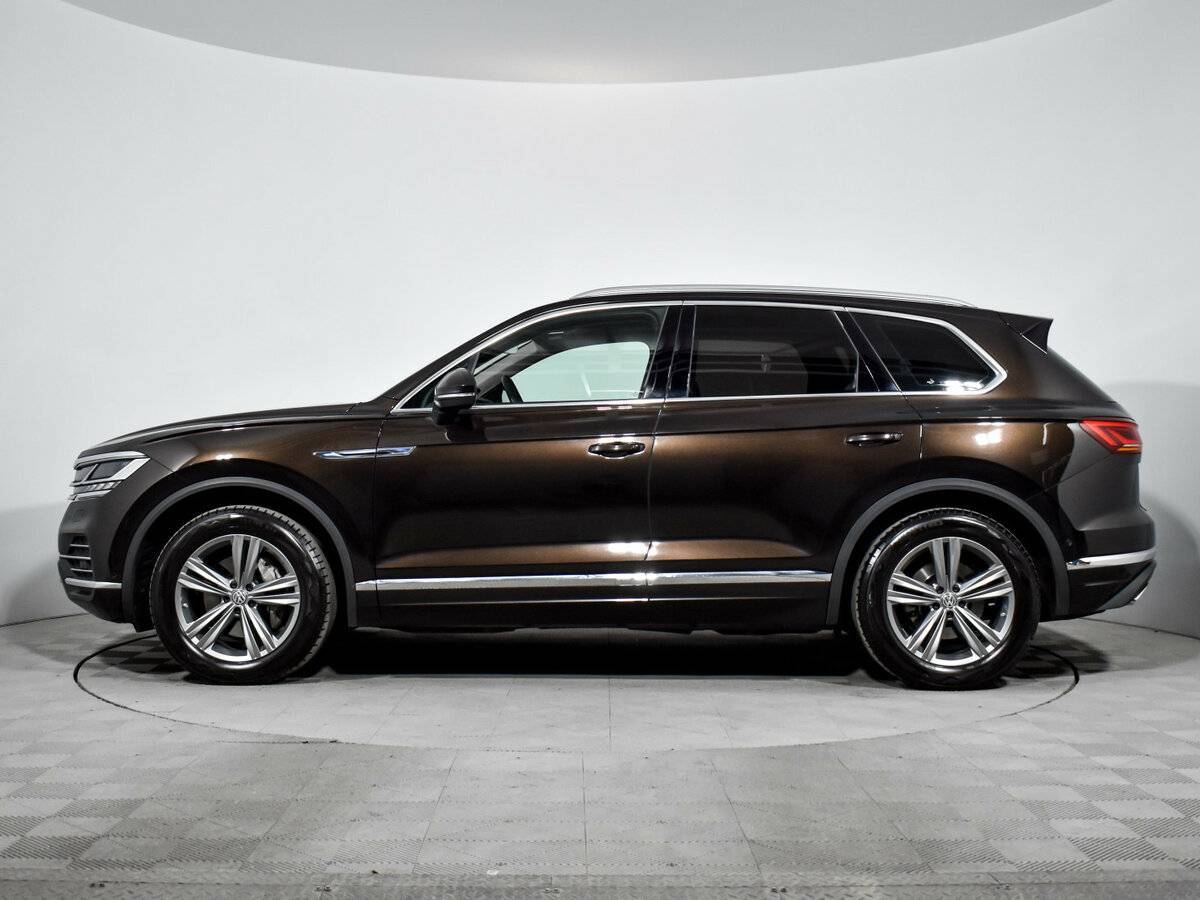 Volkswagen Touareg 2019 года с пробегом. Фото: #3