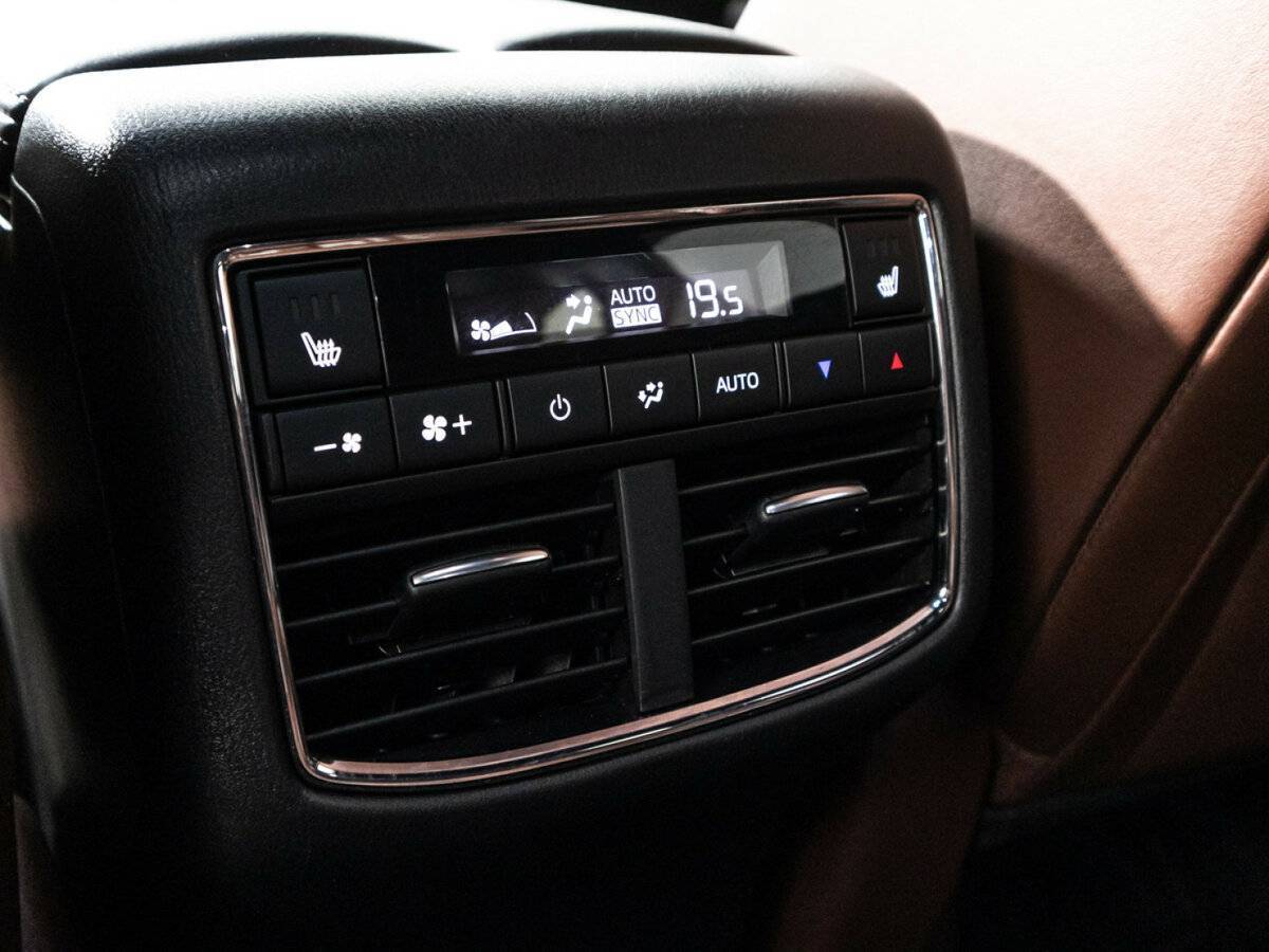 Mazda CX-9 2019 года с пробегом. Фото: #18