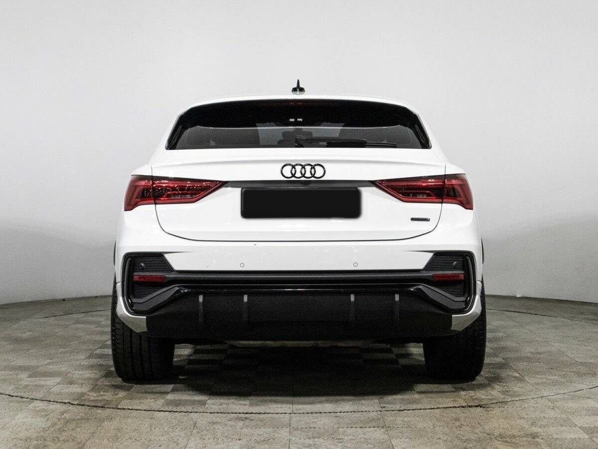 Audi Q3 Sportback 2020 года с пробегом. Фото: #5