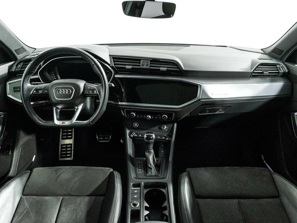 Audi Q3 Sportback 2020 года с пробегом. Фото: #12
