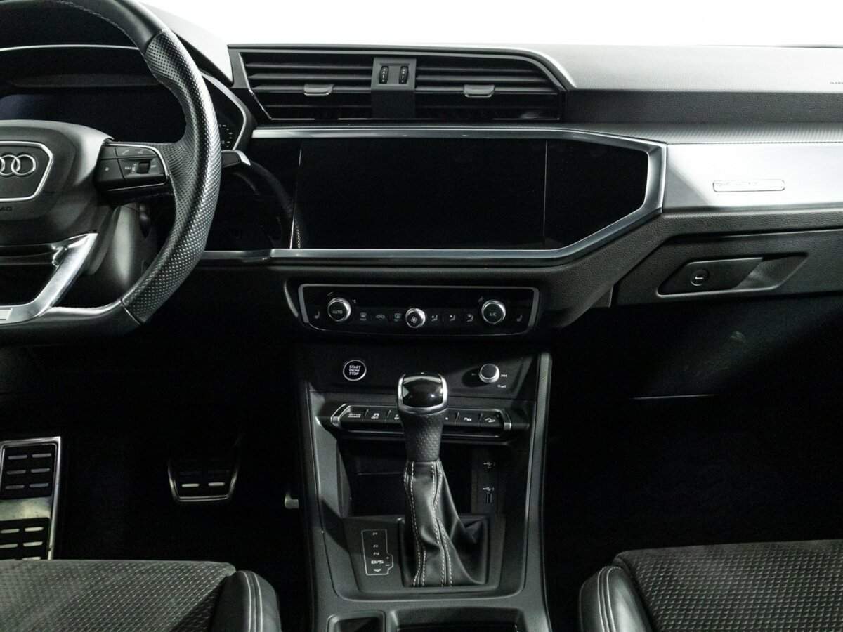 Audi Q3 Sportback 2020 года с пробегом. Фото: #13