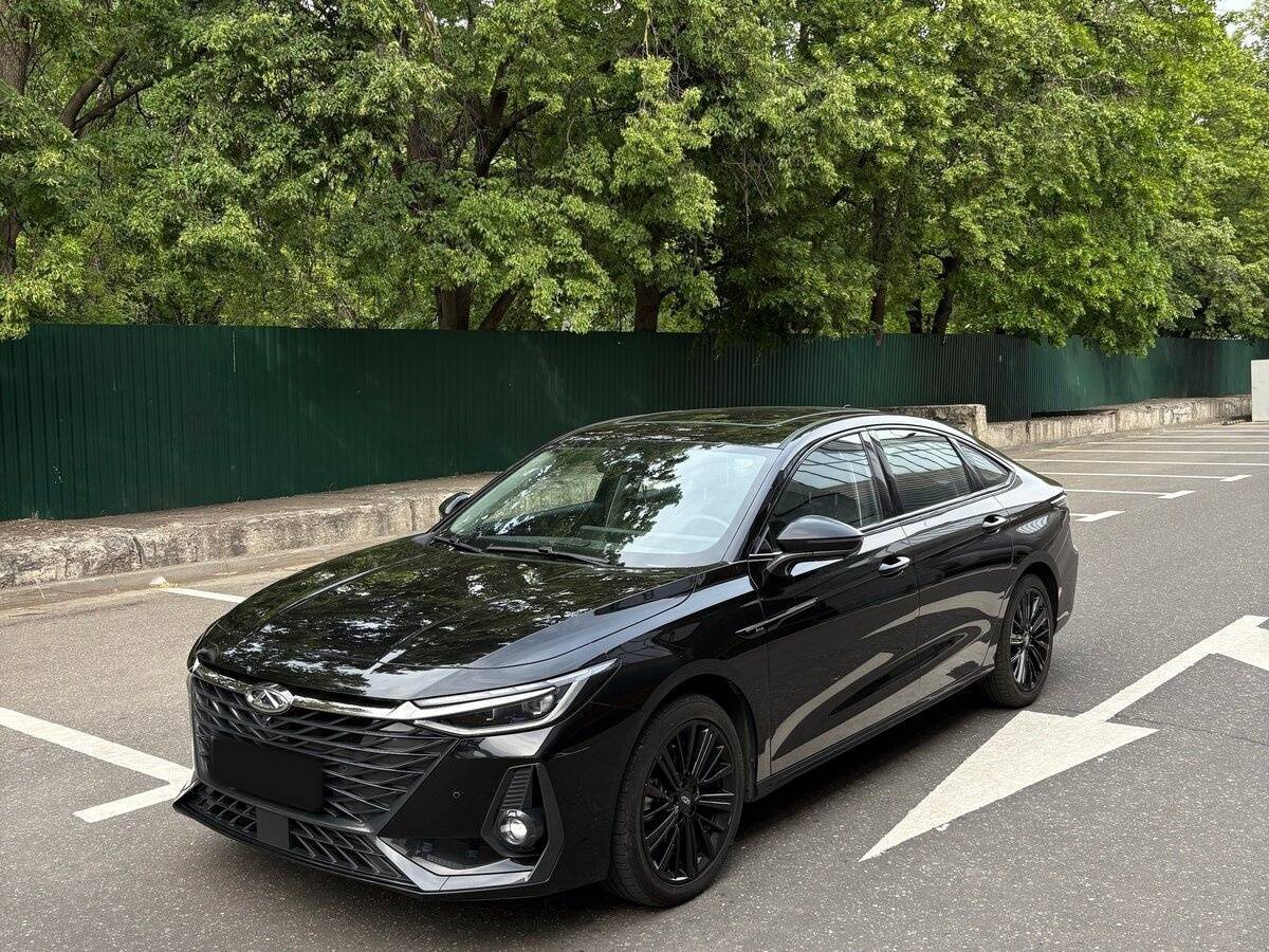 Chery Arrizo 8 2024 года с пробегом. Фото: #1