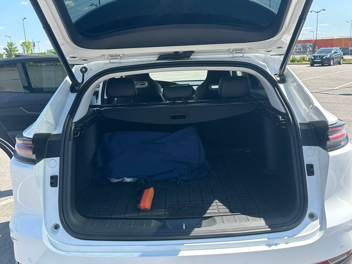 Changan UNI-K 2023 года с пробегом. Фото: #8