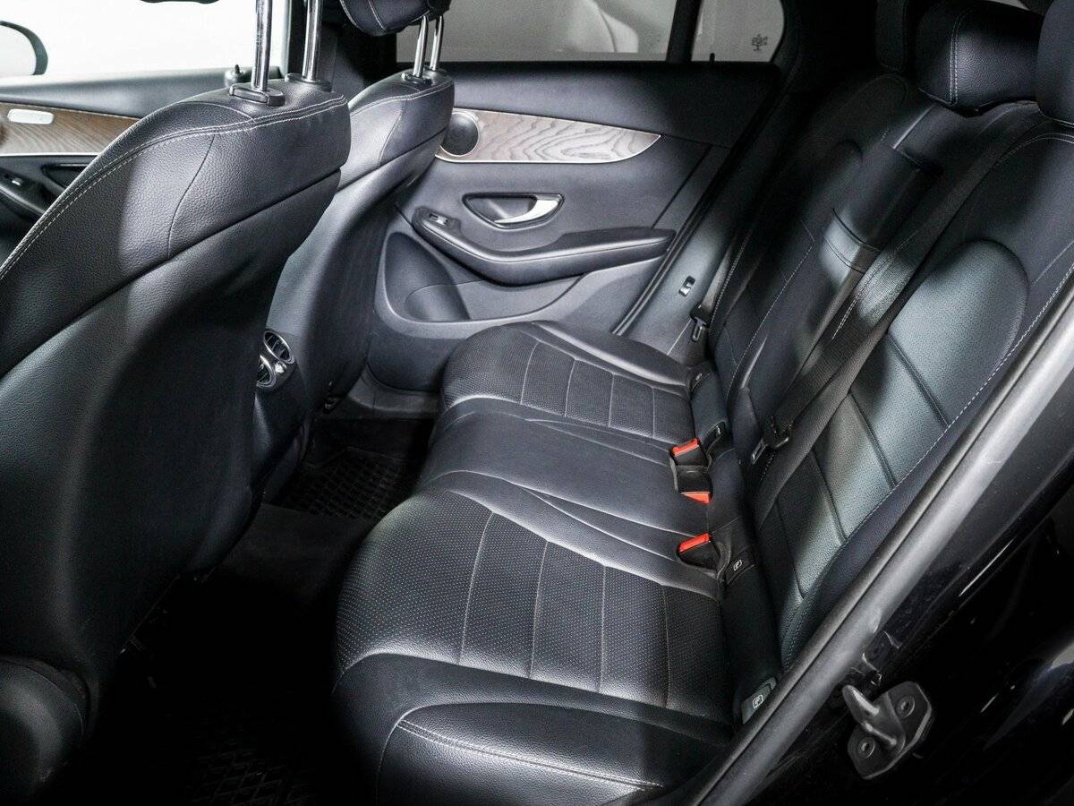 Mercedes-Benz GLC 2017 года с пробегом. Фото: #9