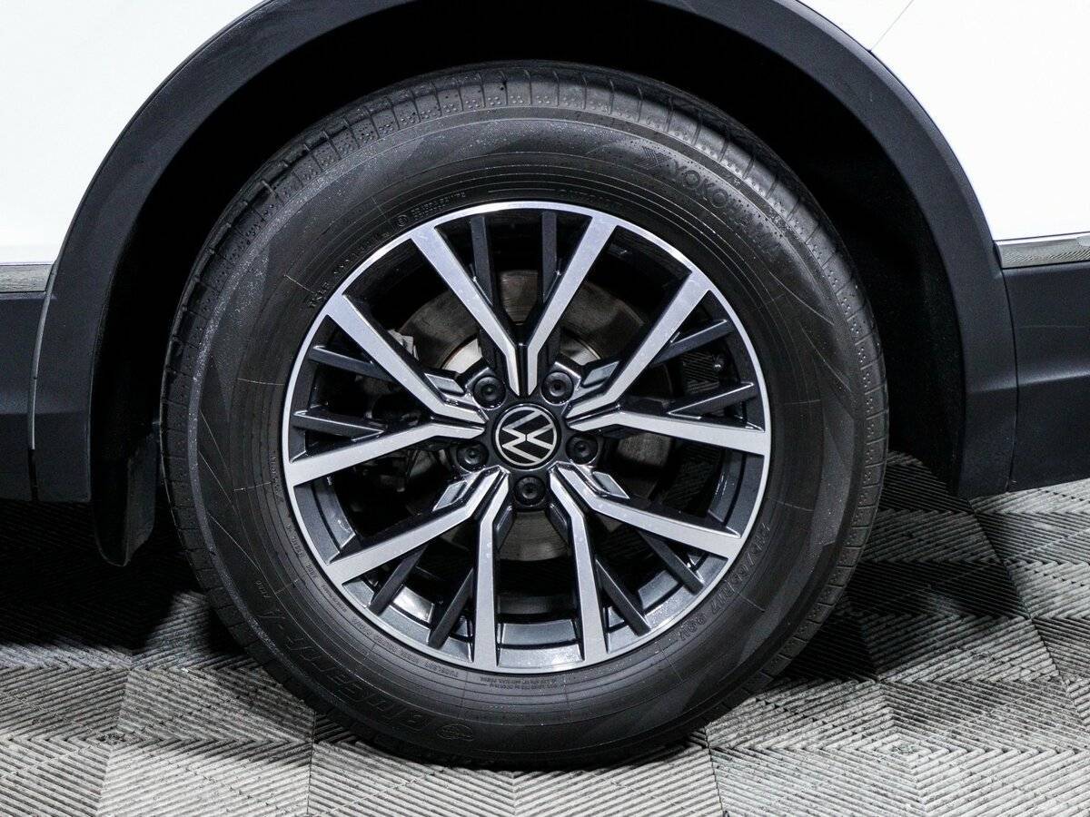 Volkswagen Tiguan 2021 года с пробегом. Фото: #14