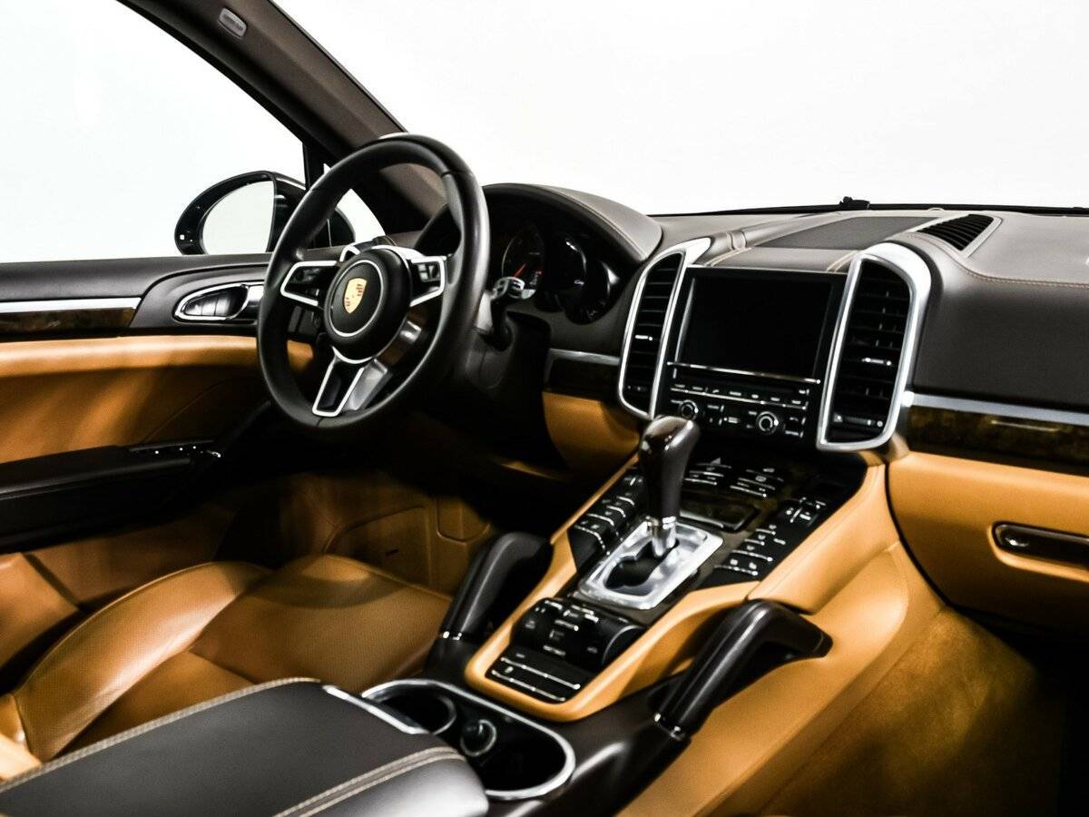 Porsche Cayenne 2016 года с пробегом. Фото: #8