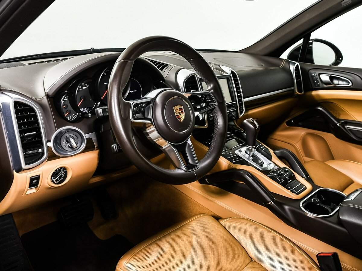 Porsche Cayenne 2016 года с пробегом. Фото: #12