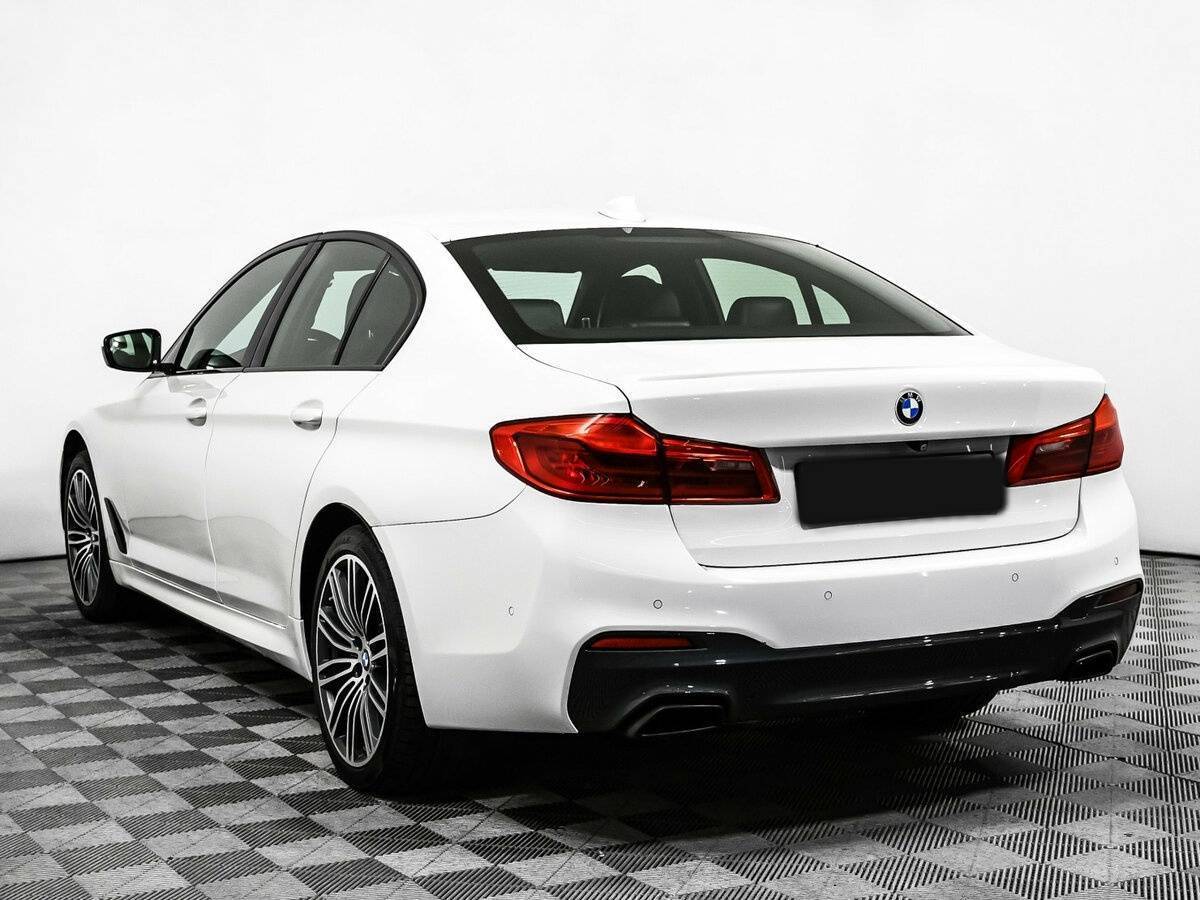 BMW 5 серии 2019 года с пробегом. Фото: #6