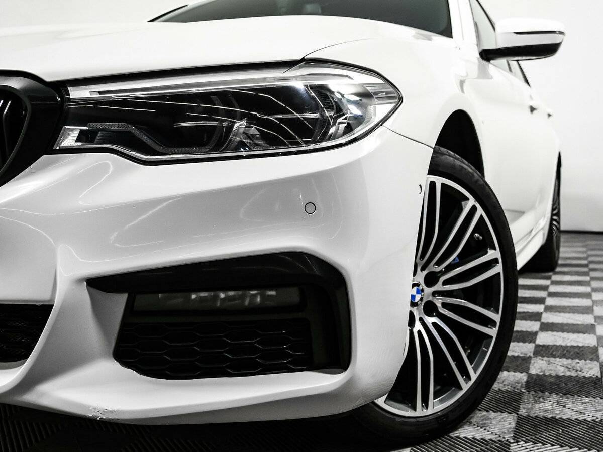 BMW 5 серии 2019 года с пробегом. Фото: #15