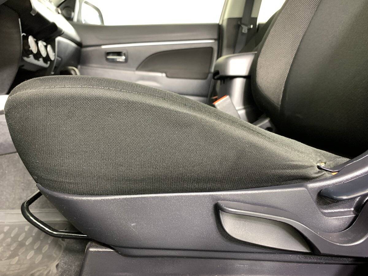 Mitsubishi ASX 2011 года с пробегом. Фото: #15