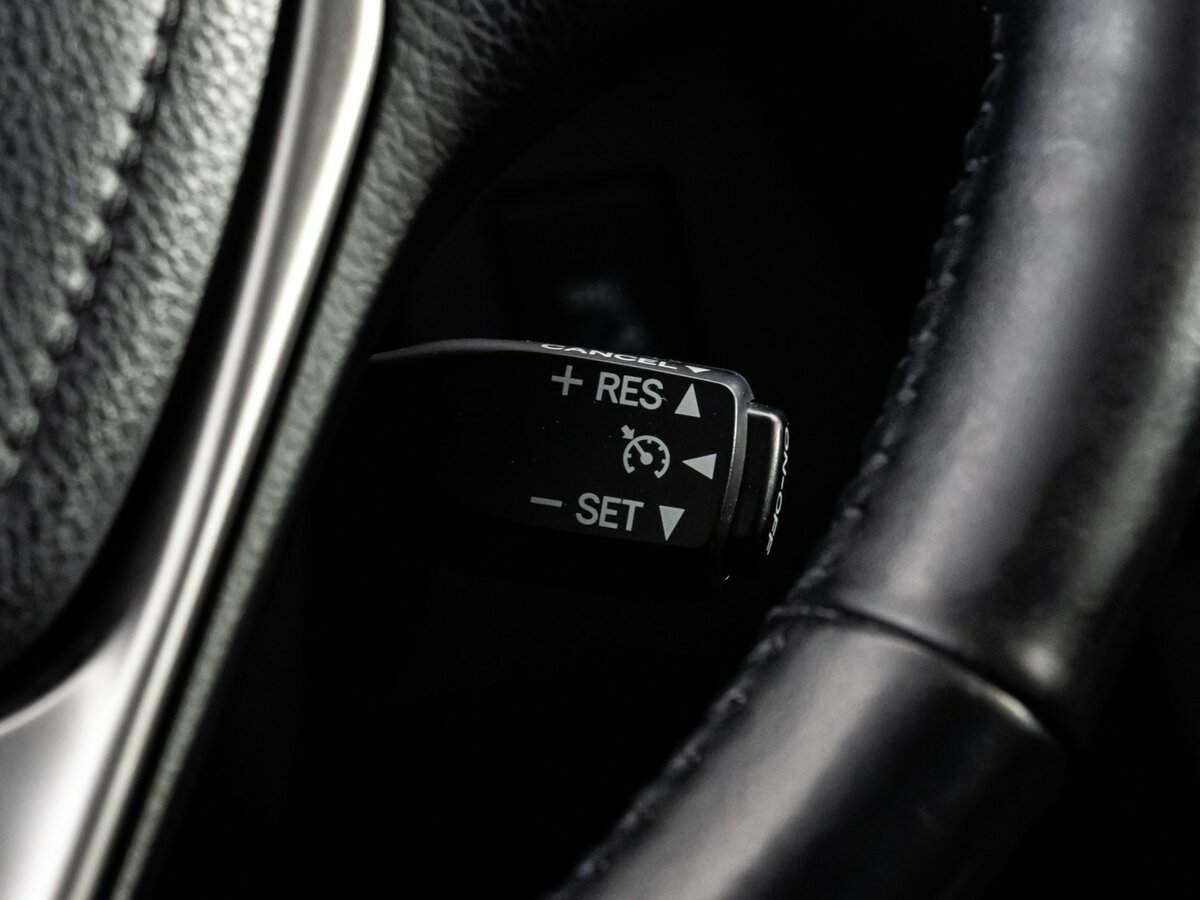 Toyota RAV4 2018 года с пробегом. Фото: #13