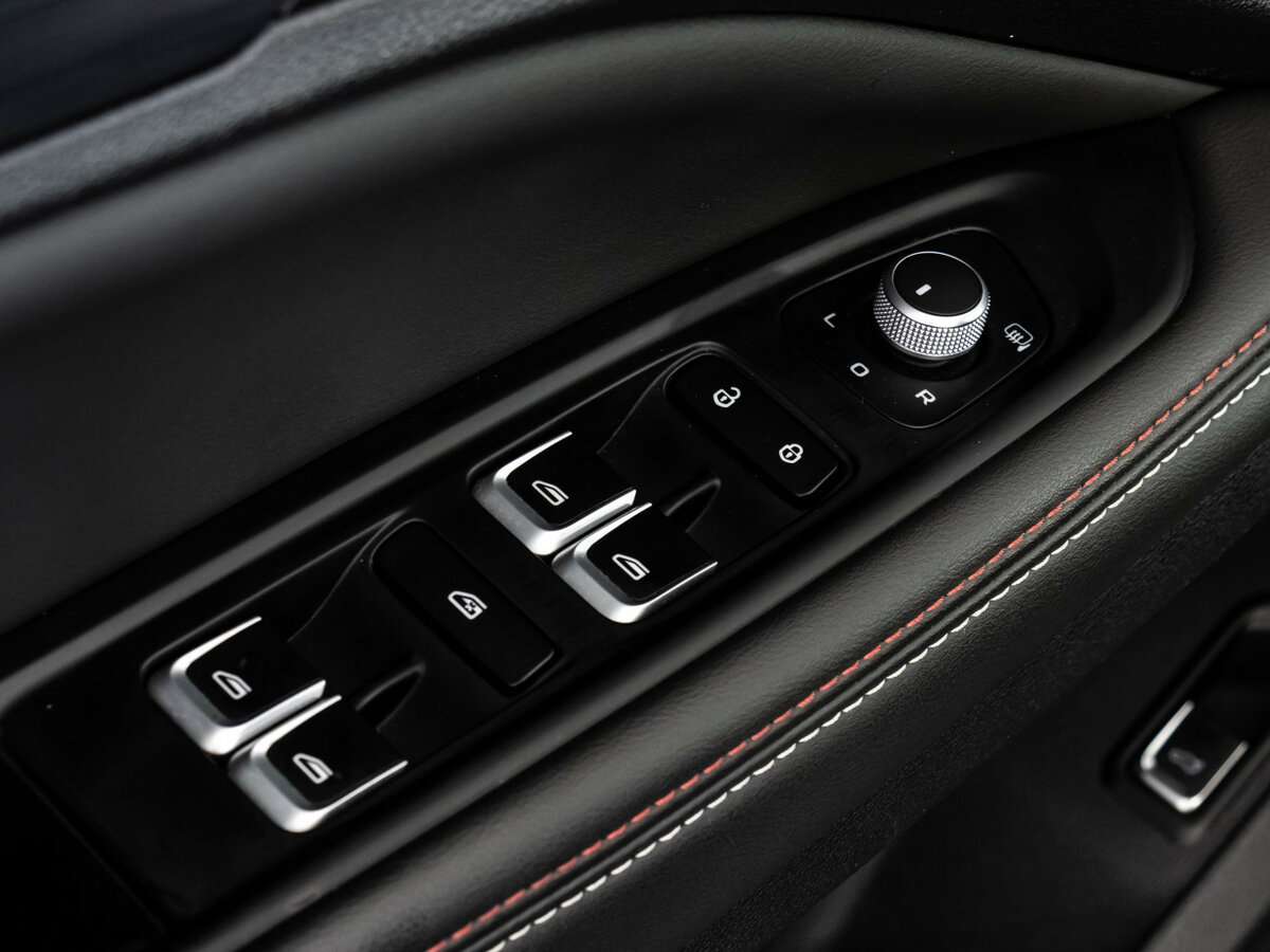 Geely Tugella 2021 года с пробегом. Фото: #13