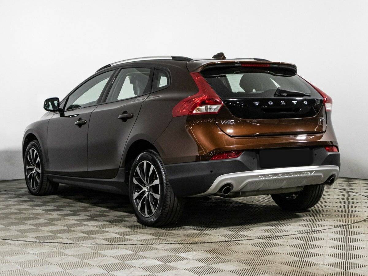Volvo V40 Cross Country 2019 года с пробегом. Фото: #6