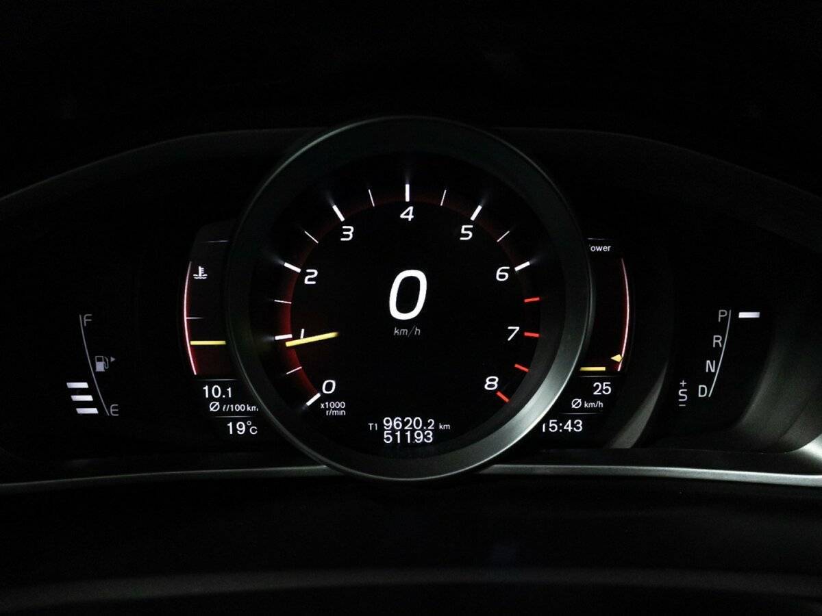 Volvo V40 Cross Country 2019 года с пробегом. Фото: #11