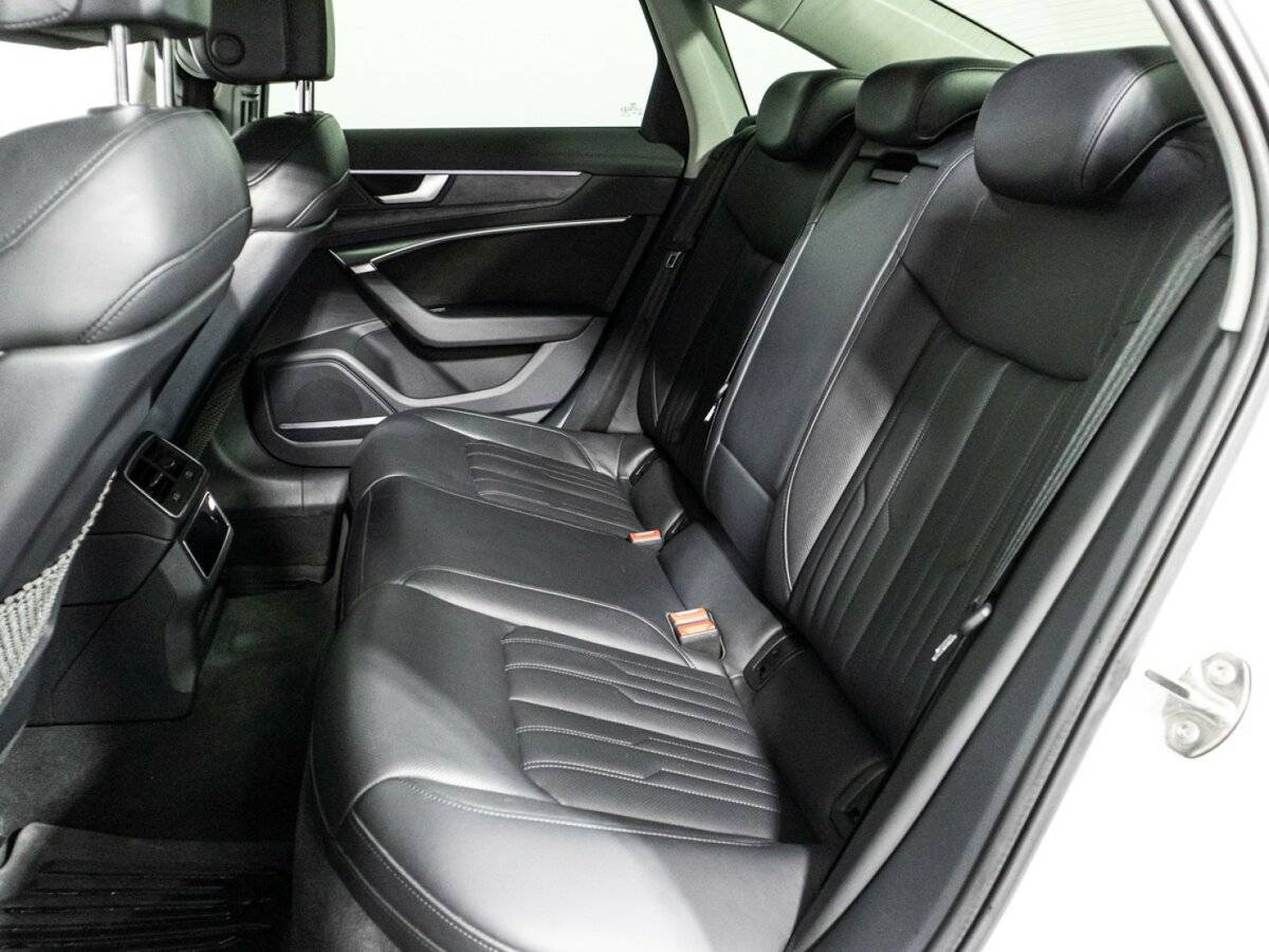 Audi A6 2018 года с пробегом. Фото: #9