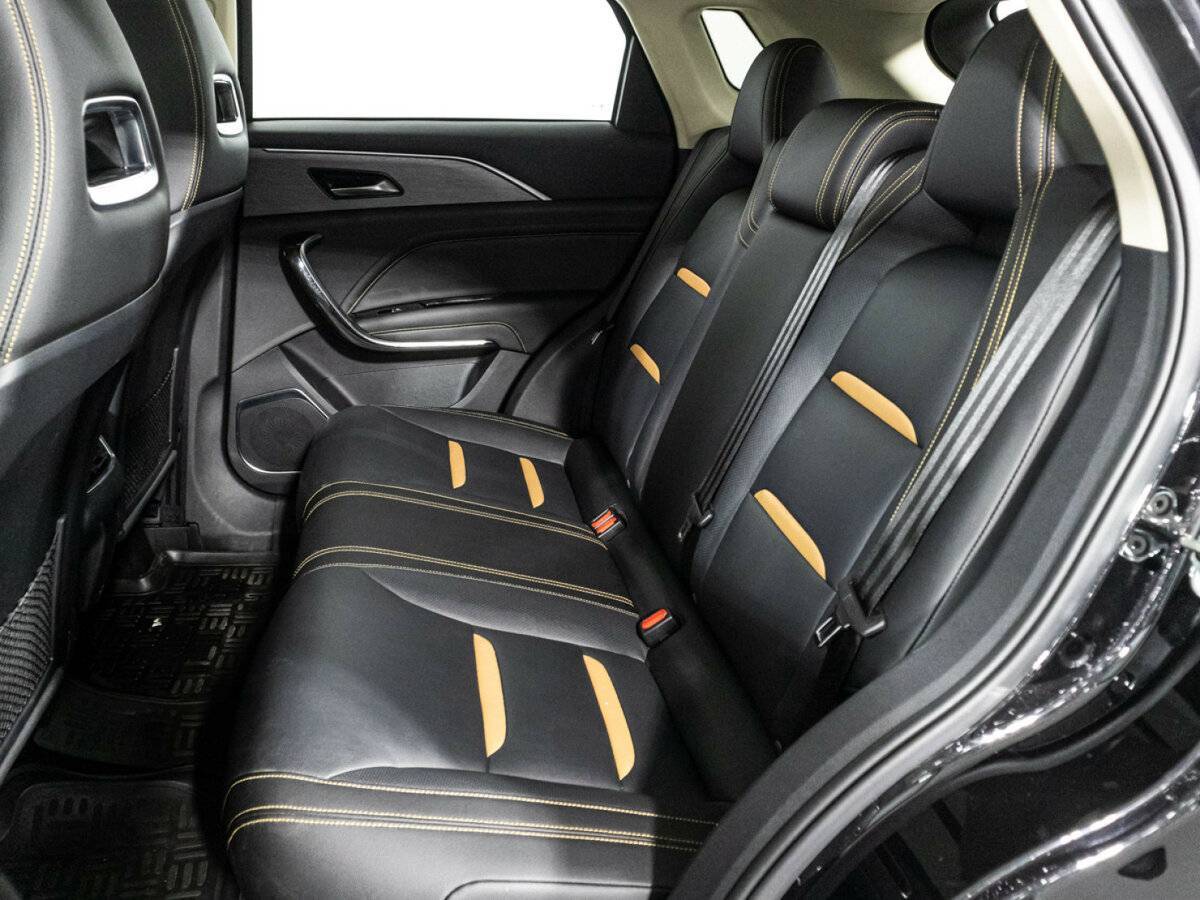 FAW Bestune T77 2022 года с пробегом. Фото: #9