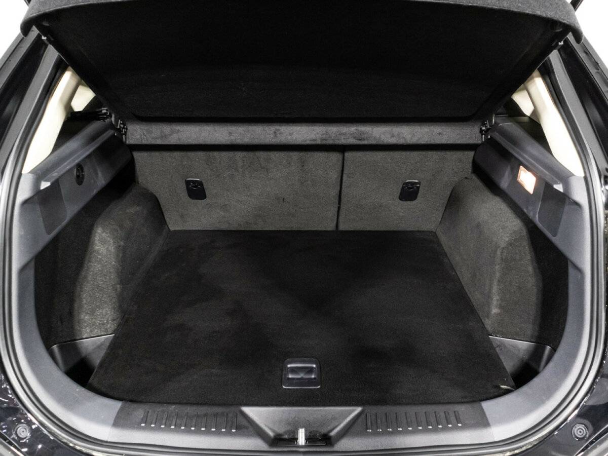 FAW Bestune T77 2022 года с пробегом. Фото: #14