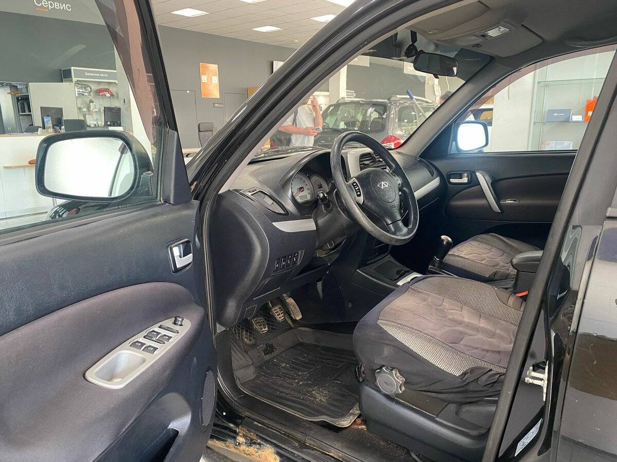 Chery Tiggo (T11) 2010 года с пробегом. Фото: #7