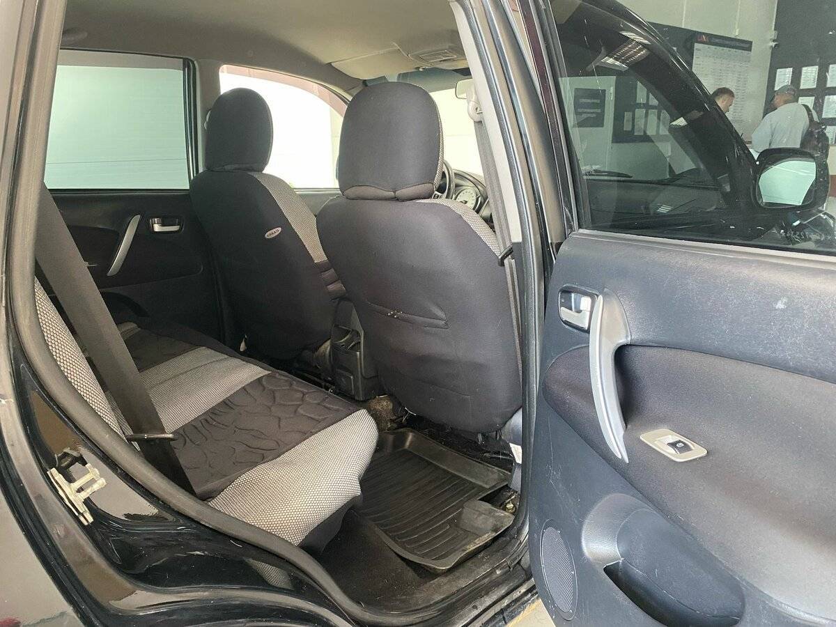 Chery Tiggo (T11) 2010 года с пробегом. Фото: #9