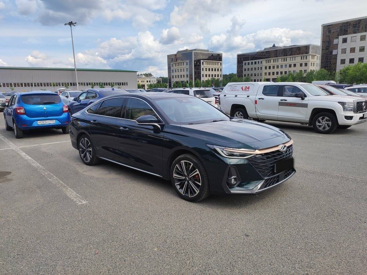 Chery Arrizo 8 2023 года с пробегом. Фото: #1