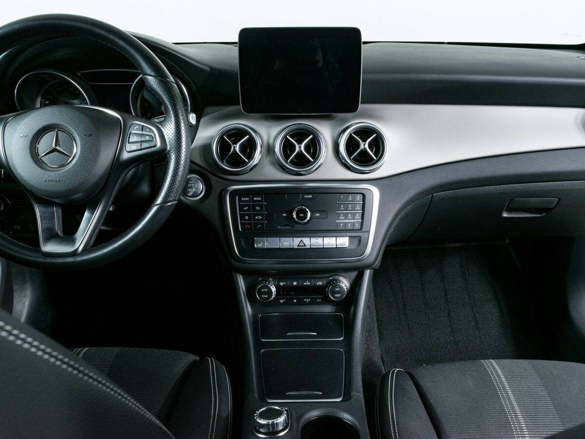 Mercedes-Benz GLA 2019 года с пробегом. Фото: #9