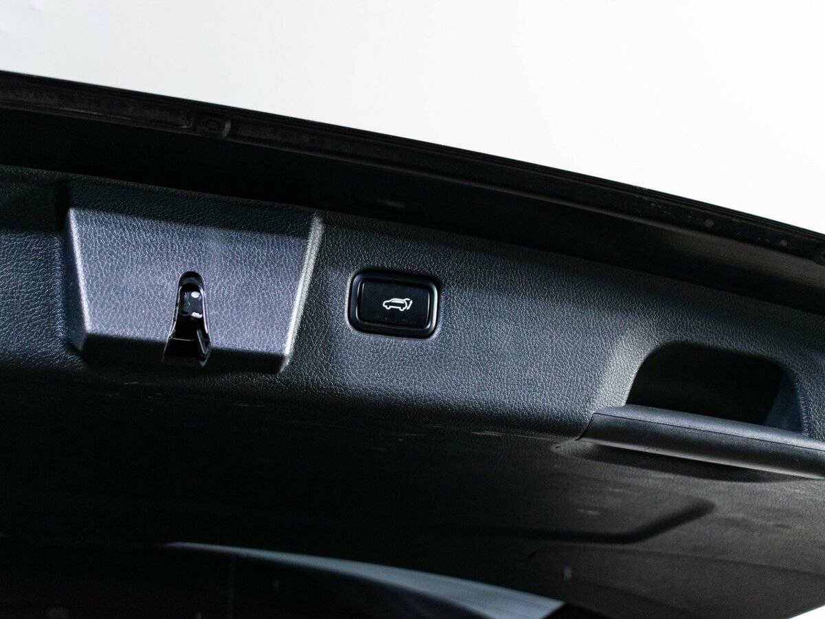 Kia Mohave 2020 года с пробегом. Фото: #9