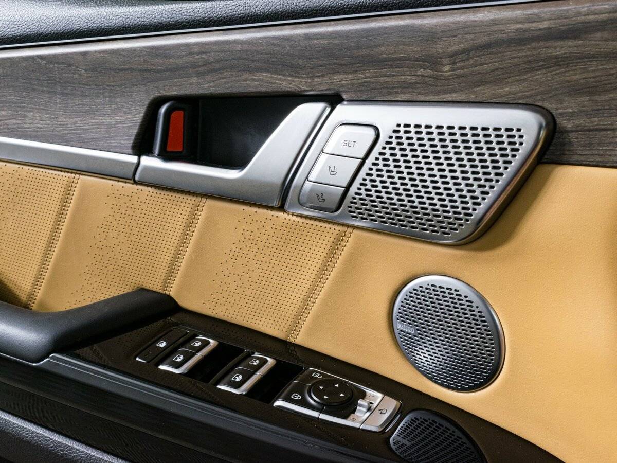 Kia Mohave 2020 года с пробегом. Фото: #22