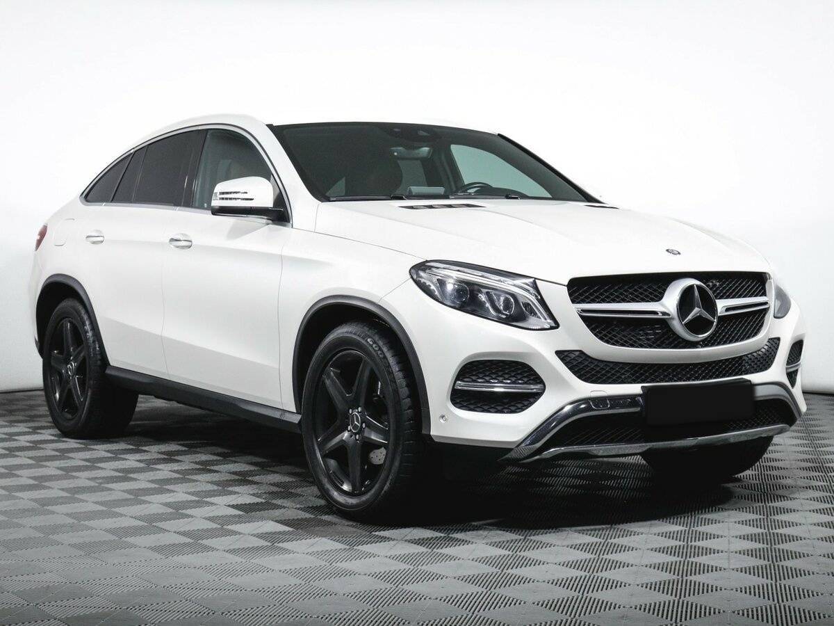 Mercedes-Benz GLE Coupe 2015 года с пробегом. Фото: #2