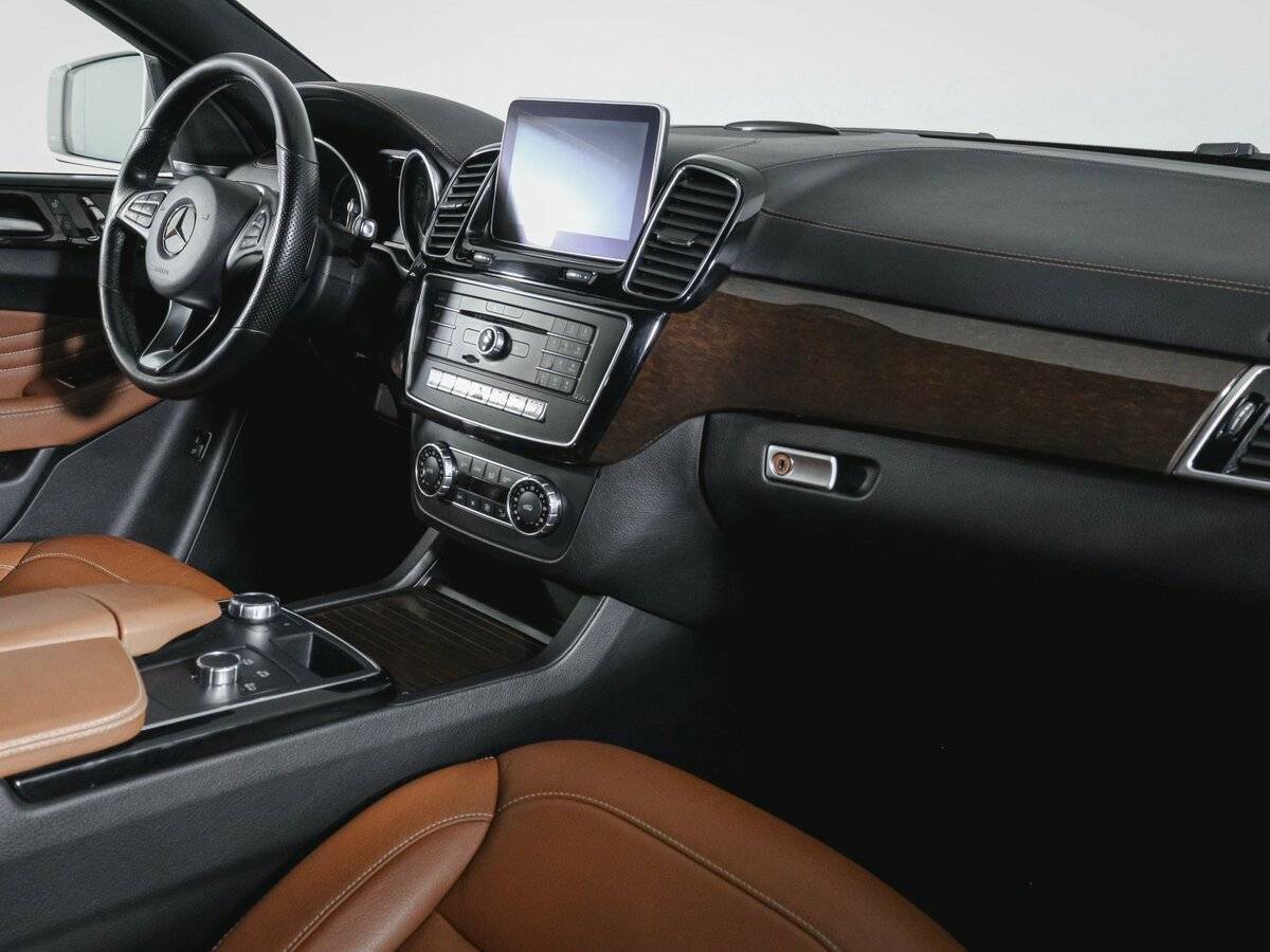 Mercedes-Benz GLE Coupe 2015 года с пробегом. Фото: #8