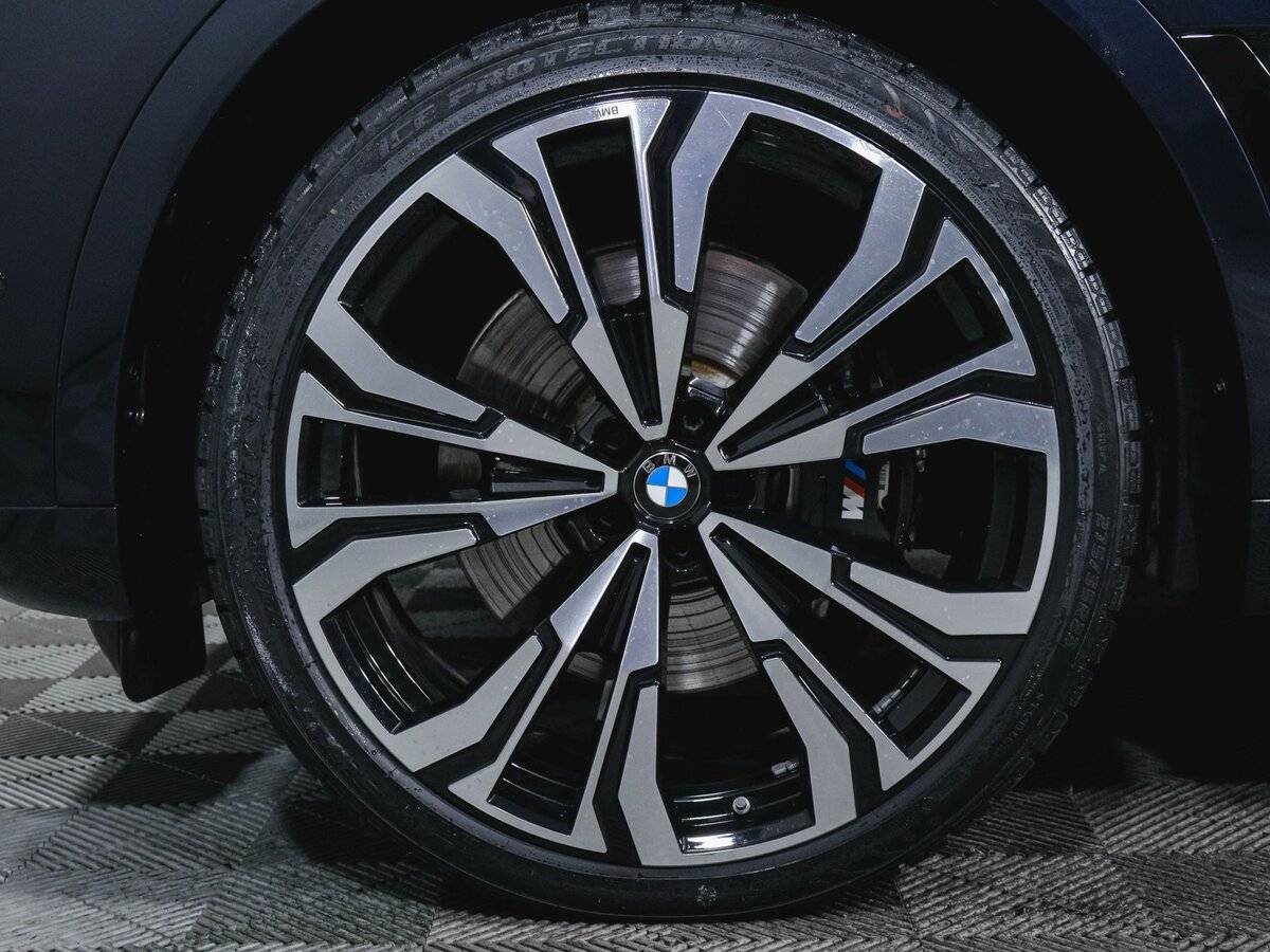 BMW X7 2023 года с пробегом. Фото: #13