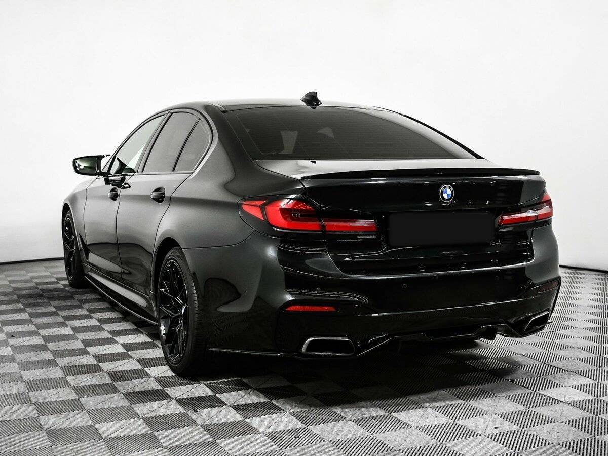 BMW 5 серии 2018 года с пробегом. Фото: #6