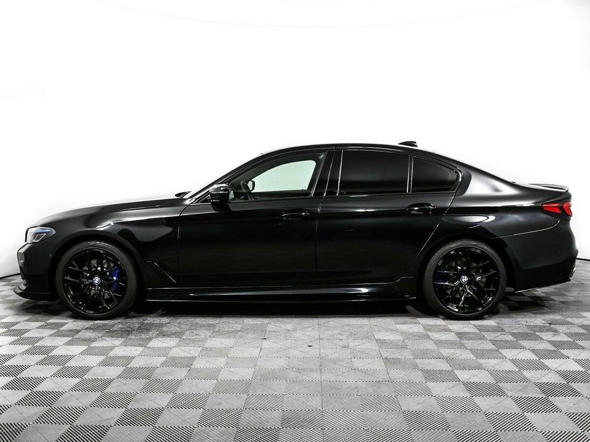 BMW 5 серии 2018 года с пробегом. Фото: #7