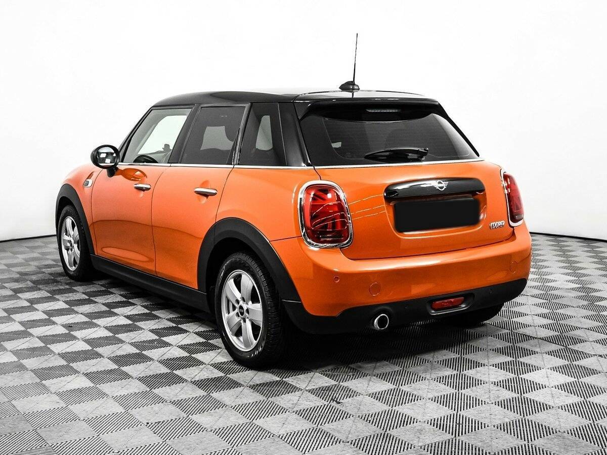 Mini Hatch 2018 года с пробегом. Фото: #6