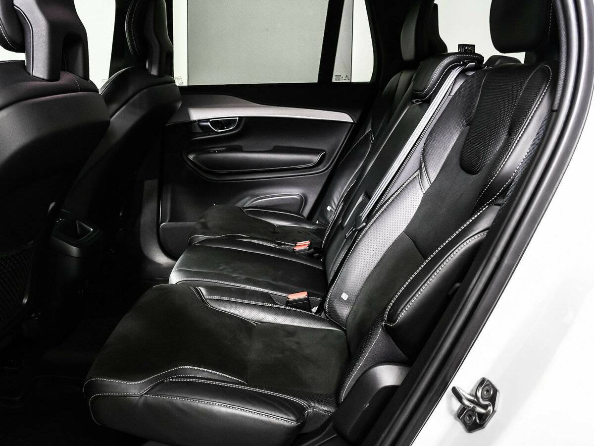 Volvo XC90 2020 года с пробегом. Фото: #11