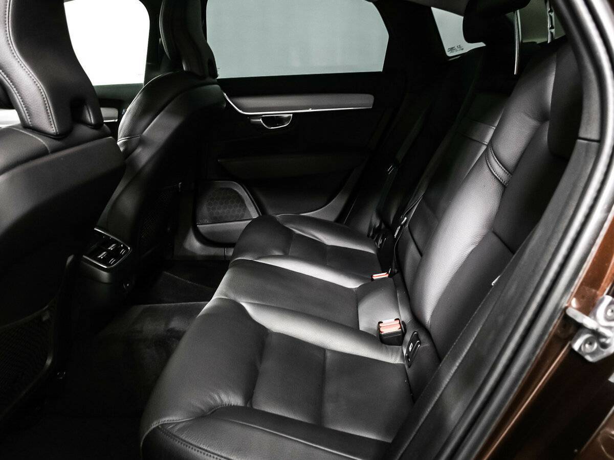 Volvo S90 2020 года с пробегом. Фото: #11