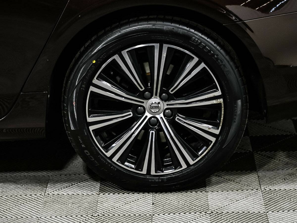 Volvo S90 2020 года с пробегом. Фото: #13