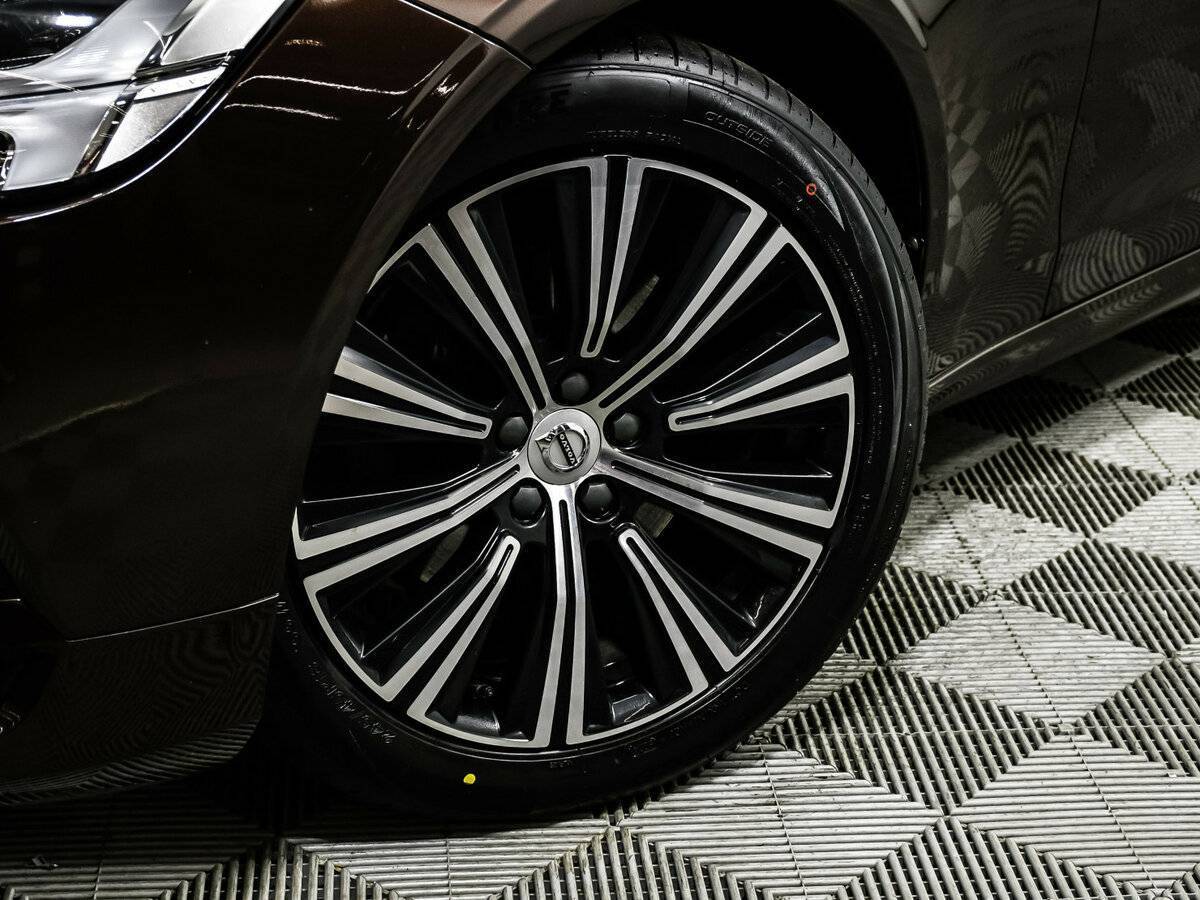 Volvo S90 2020 года с пробегом. Фото: #15