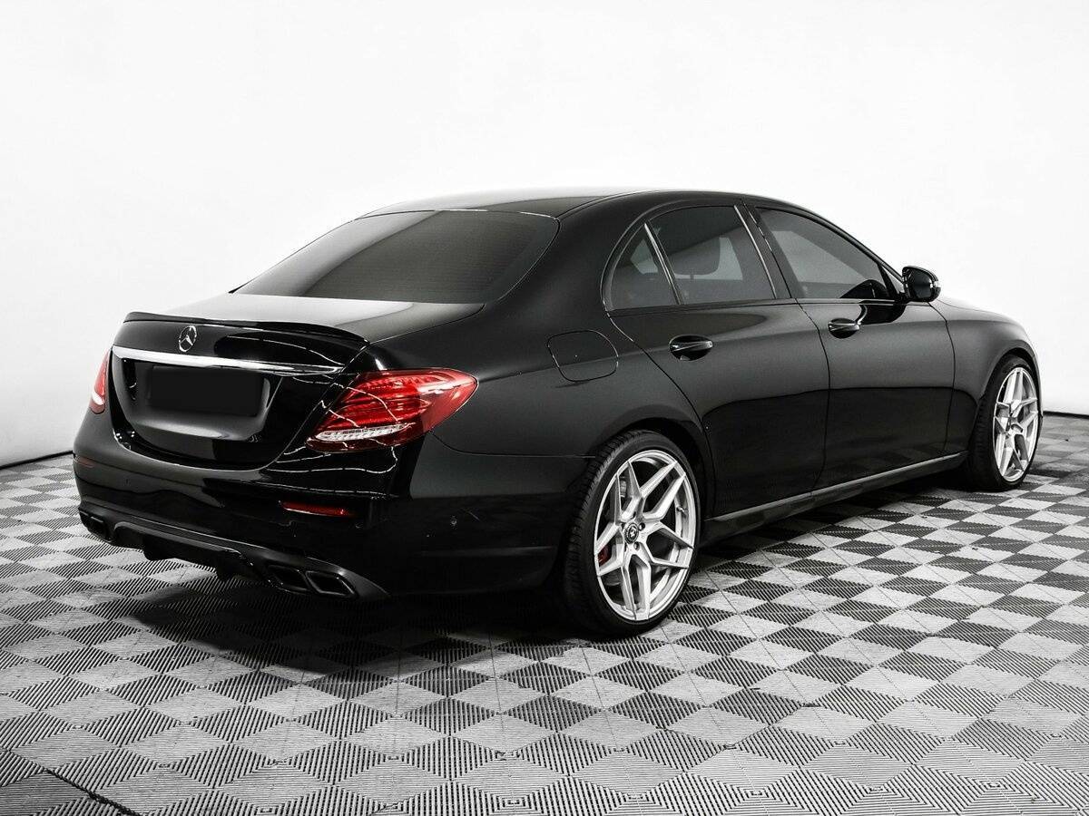 Mercedes-Benz E-Класс 2017 года с пробегом. Фото: #4