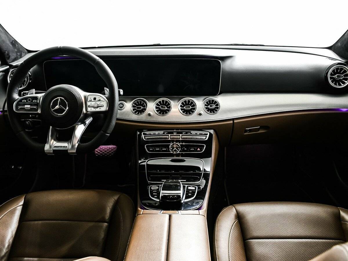 Mercedes-Benz E-Класс 2017 года с пробегом. Фото: #10